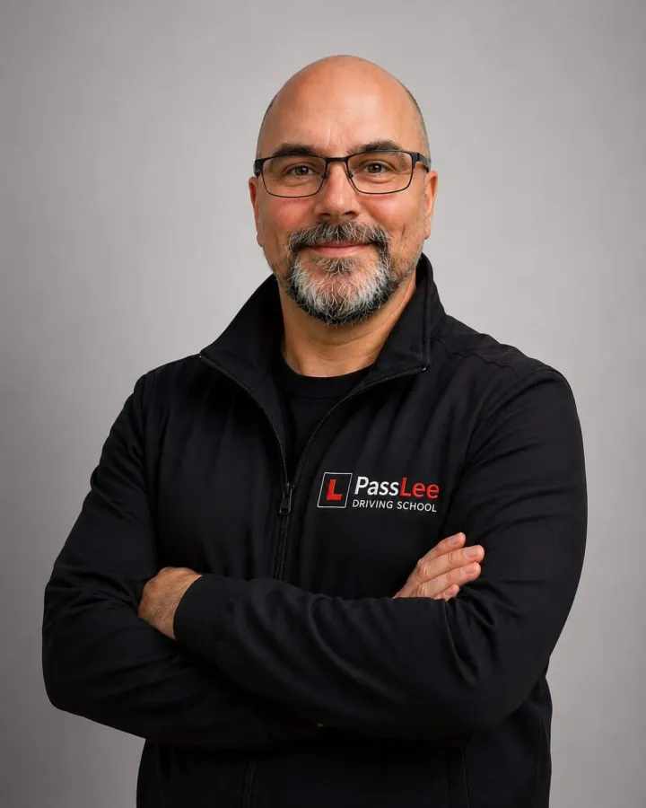 Lee Francis, Grade A DVSA-approved driving instructor in Worcester