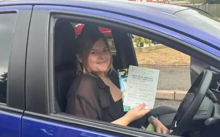 Kiera, automatic driving instructor in Worcester
