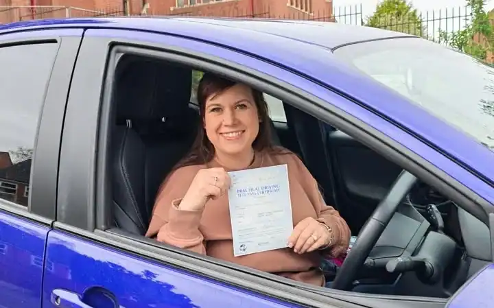 Claire, automatic driving instructor in Worcester
